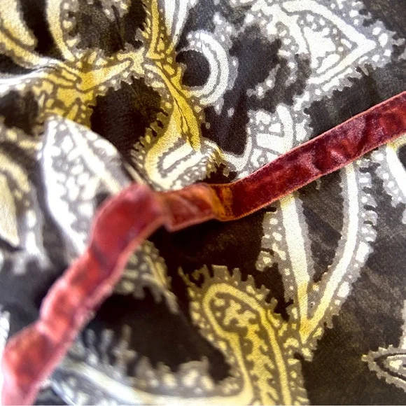 NWT Loft Off the Shoulder Blouse - Size Medium - Picture 9 of 15